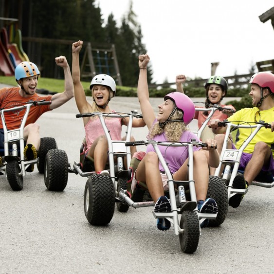 Spaß beim Mountaincart fahren © Flachau Tourismus